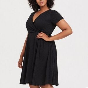 Torrid Black Faux Wrap Midi Dress Size L NWOT